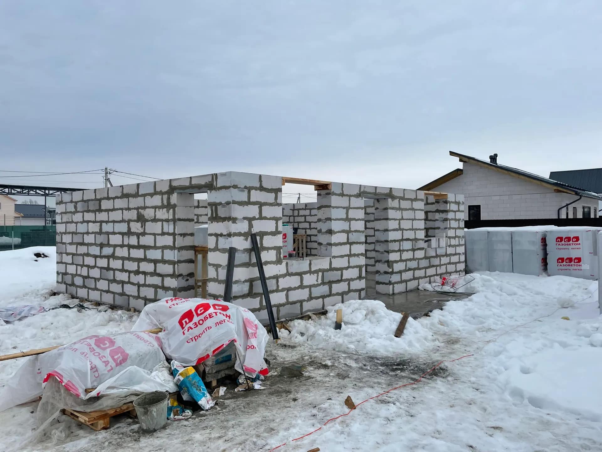 Кладка стен из газобетона — в районе gatchina, фото 13